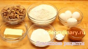 Mедовый пирог с орехами